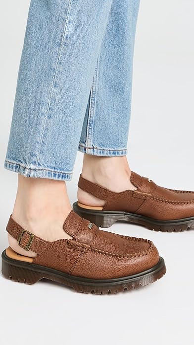 Dr. Martens フリンジ付きローファー ベージュ絶版ほぼ新品 26cm 人気の高いPENTONローファーをスリングバックでアレンジした洗練